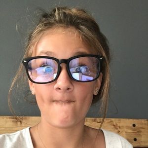 Meet your Posher, Kalyn